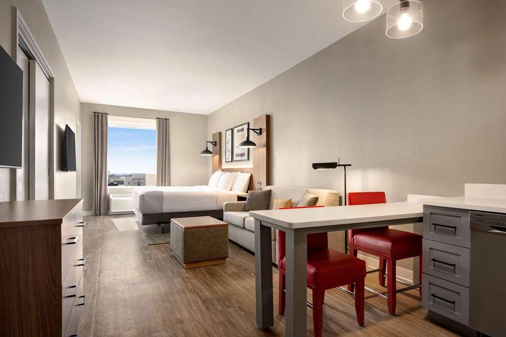 Hawthorn Suites By Wyndham Del Rio Room photo