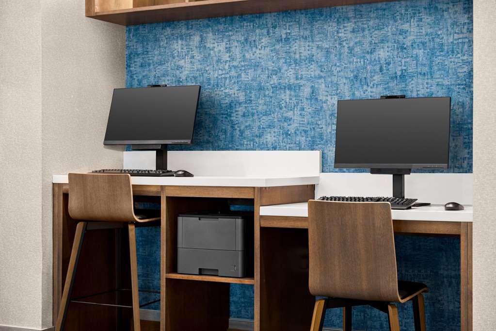 Hawthorn Suites By Wyndham Del Rio Facilities photo