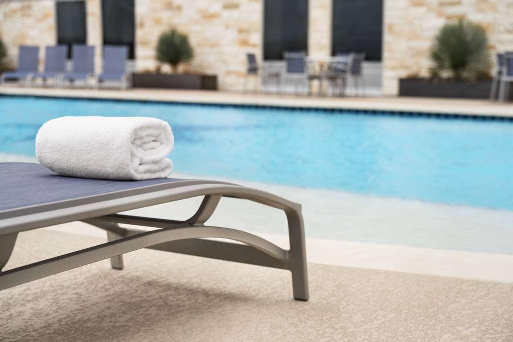 Hawthorn Suites By Wyndham Del Rio Facilities photo